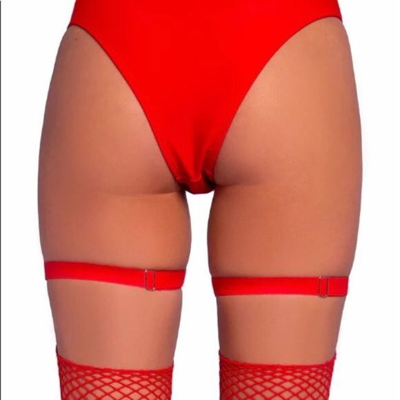 𝅺RED mini heart garters Halloween festival - Picture 3 of 3